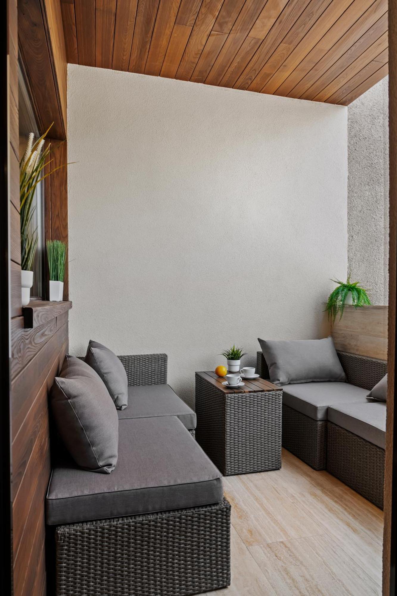 Central Two Rooms Apartment The Paradise Of Lights Bucarest Exterior foto