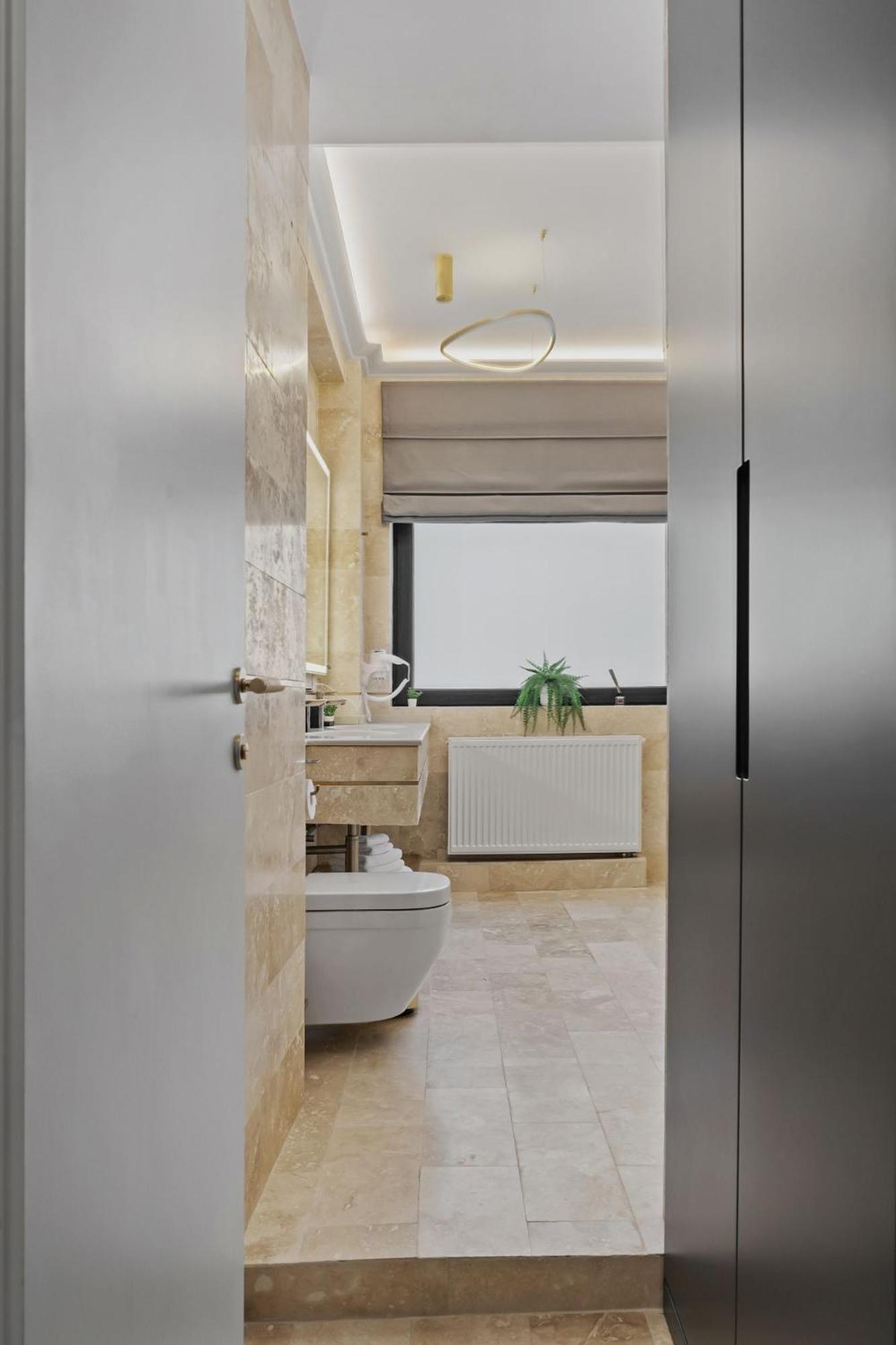 Central Two Rooms Apartment The Paradise Of Lights Bucarest Exterior foto